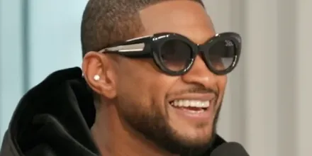 Alexander McQueen AM0403S 001 - As Seen On Usher