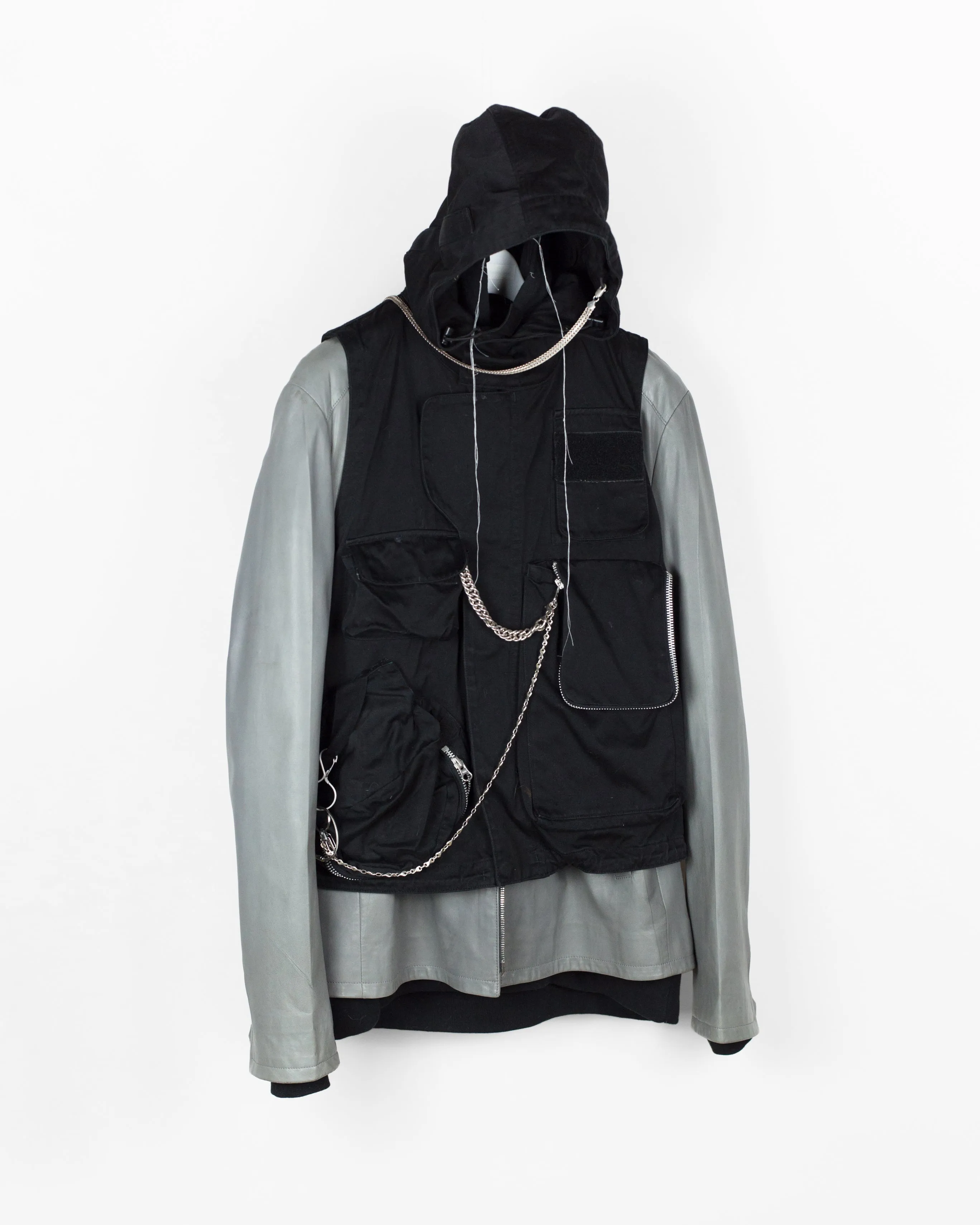 HANGER STYLING