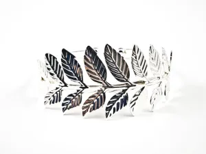 Realistic Leaves Design Shiny Metallic Brass Cuff Bangle
