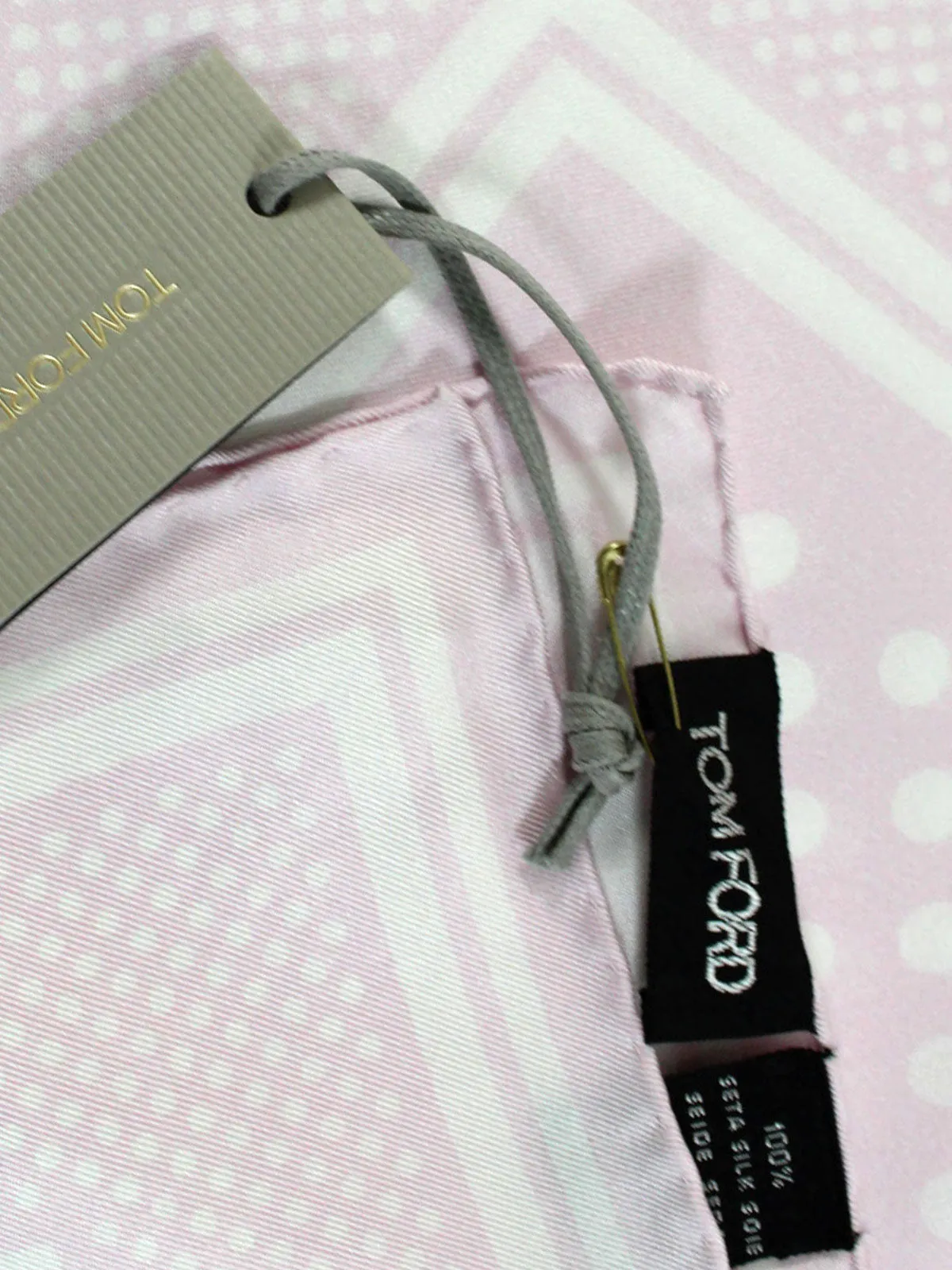 Tom Ford Silk Pocket Square Pink Polka Dots